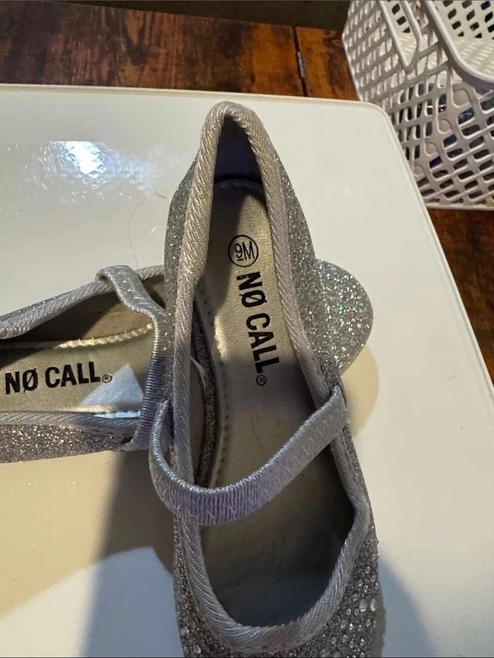 Sparkling Silver Mary Jane Dress Shoes for Girls
